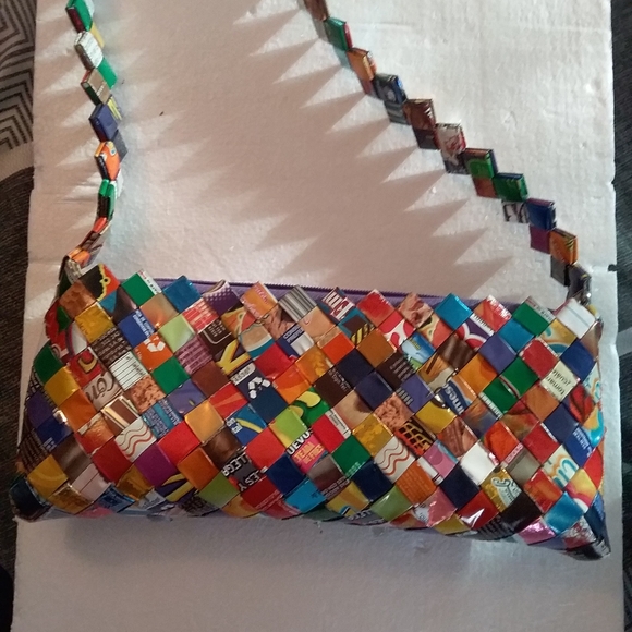 Candy Wrapper Shoulder Bag Handbag Metallic unique 1990s Hard To Find - Picture 2 of 10